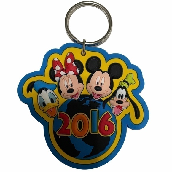 Disney Key Chain​​ - Picture 3 of 7